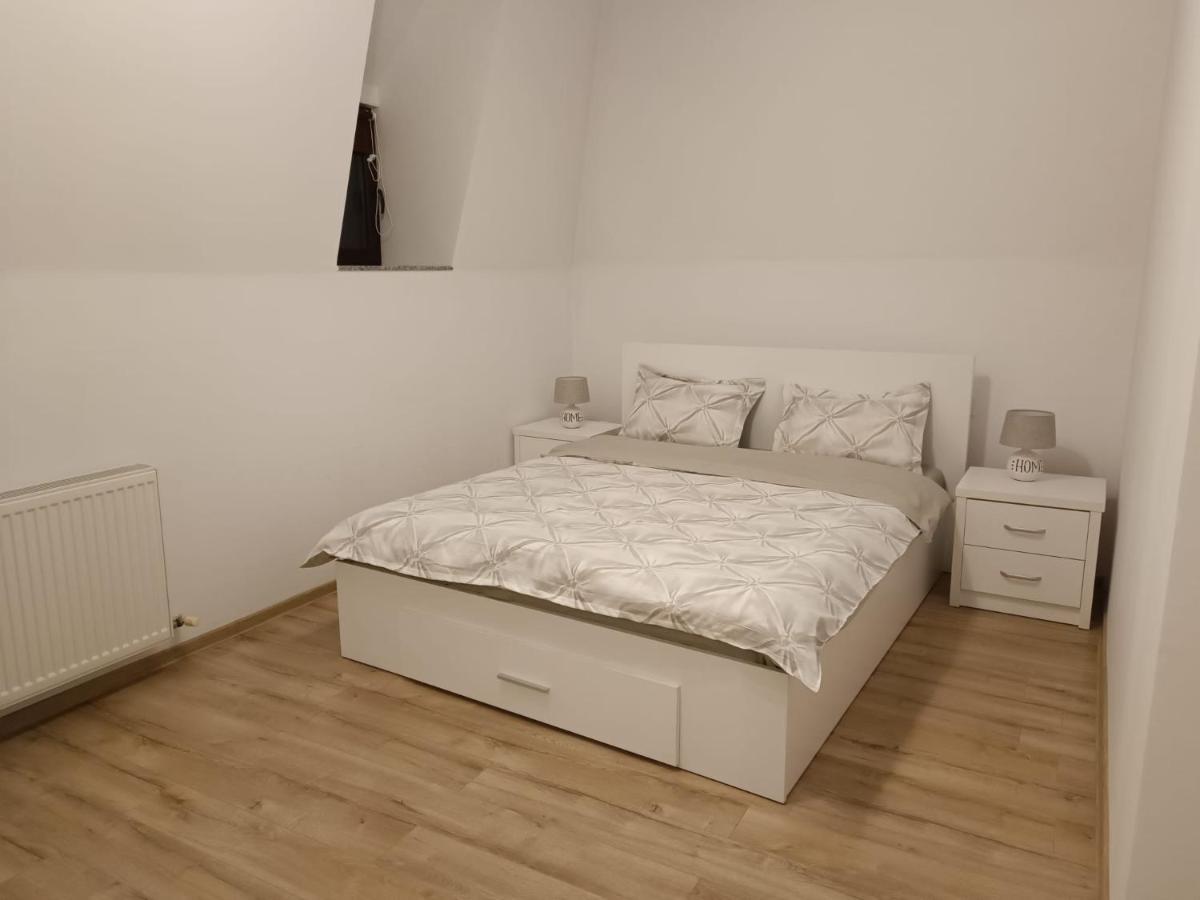 Moonlight Apartments Sibiu Luaran gambar